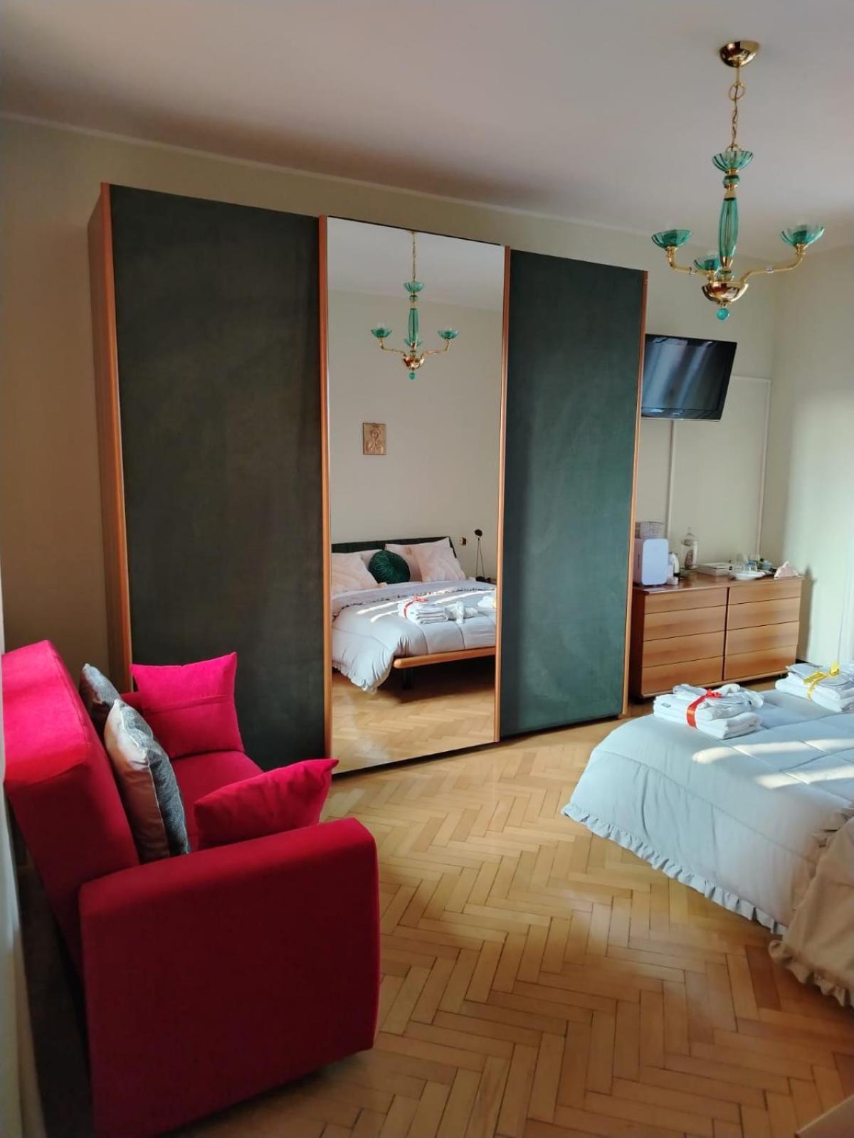 B&B Califano- 2 Leoni Verona Exterior photo
