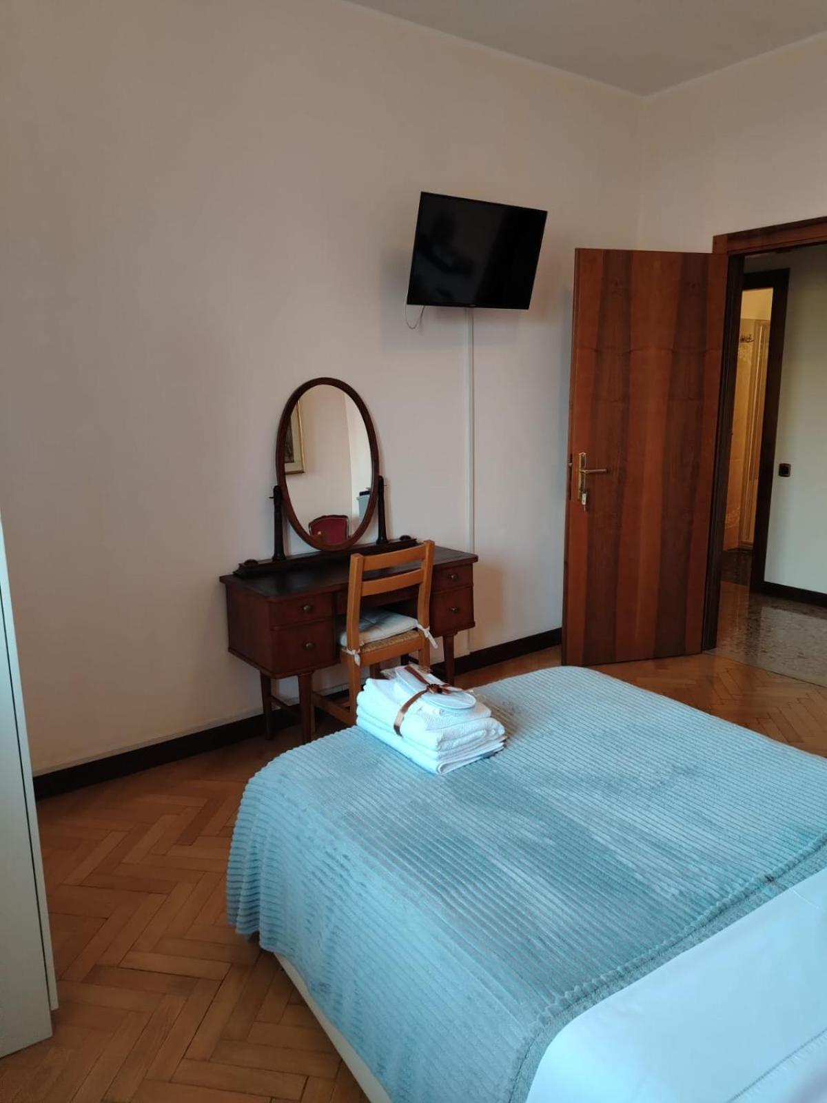 B&B Califano- 2 Leoni Verona Exterior photo